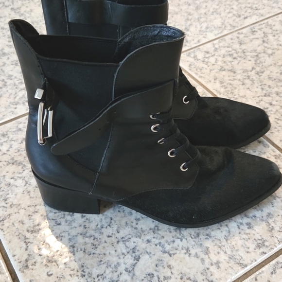 Wishbone (Browns Shoes) Lace up ankle boots - Picture 3 of 4